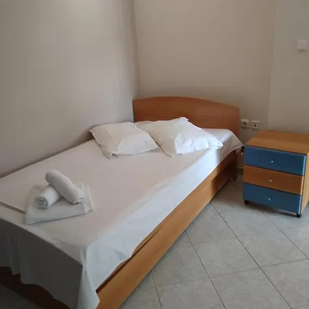 Alexandra's * Nea Iraklitsa